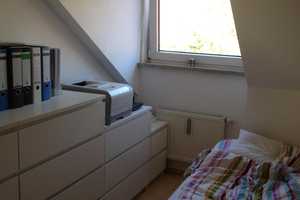 Stilvolle 2-Raum-DG-Wohnung mit Balkon und Einbauküche in München Laim – München – Vorschaubild 5
