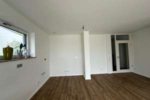 Großzügige 5-Zimmer-Wohnung in Schwandorf – Die vollständige Adresse der Immobilie erhältst du vom Anbieter., 92421 Schwandorf – Vorschaubild 9