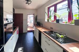 *Hidden Jewel* 120 m² geschmackvolles Wohnambiente, rückseitig mit Blick ins Grüne-von privat  – Hauptstraße 31, 50996 Rodenkirchen (Ortsteil), Köln – Vorschaubild 18