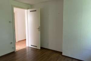Kleine 2-Zimmer Dachgeschoss Wohnung in Krefeld Zentrum – Westwall 136, 47798 Stadtmitte, Krefeld – Vorschaubild 7