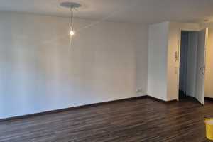 Geschmackvolle, gepflegte 1-Raum-Wohnung mit Balkon in Aachen – Hünefeldstraße 51, 52068 Aachen – Vorschaubild 3