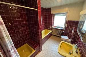 Großzügiges Zuhause mit neuer Wärmepumpe - jetzt modernisieren und gestalten ! – Die vollständige Adresse der Immobilie erhältst du vom Anbieter., 52372 Kreuzau – Vorschaubild 14