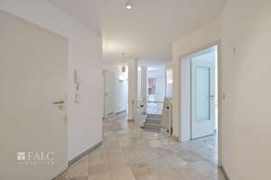 Gartenrefugium in Harlaching – Großzügige Maisonette-Wohnung mit drei Terrassen – Die vollständige Adresse der Immobilie erhältst du vom Anbieter., 81545 Harlaching, München – Vorschaubild 2