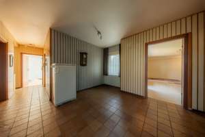 Charmanter Bungalow mit Entwicklungspotenzial in Monheim am Rhein – Die vollständige Adresse der Immobilie erhältst du vom Anbieter., 40789 Monheim am Rhein – Vorschaubild 3