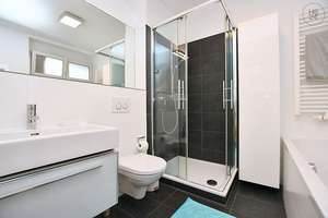 Modern möblierte Wohnung mit TG-Stellplatz in Stuttgart Mitte – Die vollständige Adresse der Immobilie erhältst du vom Anbieter., 70174 Neue Vorstadt, Stuttgart – Vorschaubild 4