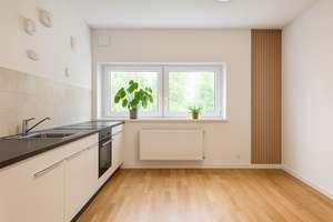 Bezugsfreie Citywohnung in Südausrichtung zwischen KaDeWe und Viktoria-Luise-Platz