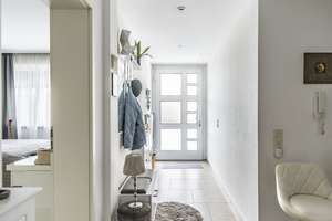 *Paul & Partner* TRAUMHAFTER PANORAMABLICK IN DEN TAUNUS! EXKLUSIVES DESIGNERHAUS IN TOP LAGE! – Die vollständige Adresse der Immobilie erhältst du vom Anbieter., 65191 Südost, Wiesbaden – Vorschaubild 17