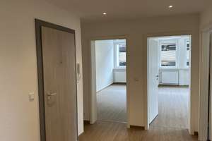 HANNOVER-ZENTRUM: NEU SANIERTE 3-Zimmer-Wohnung im 3.OG mit BALKON, NÄHE AEGI+MASCHSEE – Senior-Blumenberg-Gang 2, 30159 Mitte (Ortsteil), Hannover – Vorschaubild 32