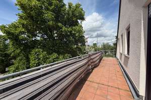 Charmante Galerie-Wohnung mit zusätzlichem Schlafzimmer und großem Balkon – Erdinger Str. 42, 81829 Trudering-Riem (Ortsteil), München – Vorschaubild 8