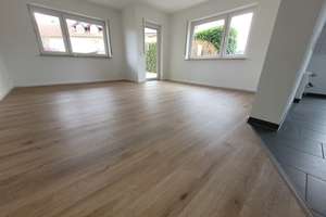 Pforzheim/Büchenbronn 
Renovierte 3 Zi.-EG-Whg in bester Wohnlage mit Terrasse und kleinem Garten