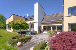 Außergewöhnliche Architektenvilla mit Schwimmbad in bester Wohnlage! – Kelheim (Kreis) – Vorschaubild 25