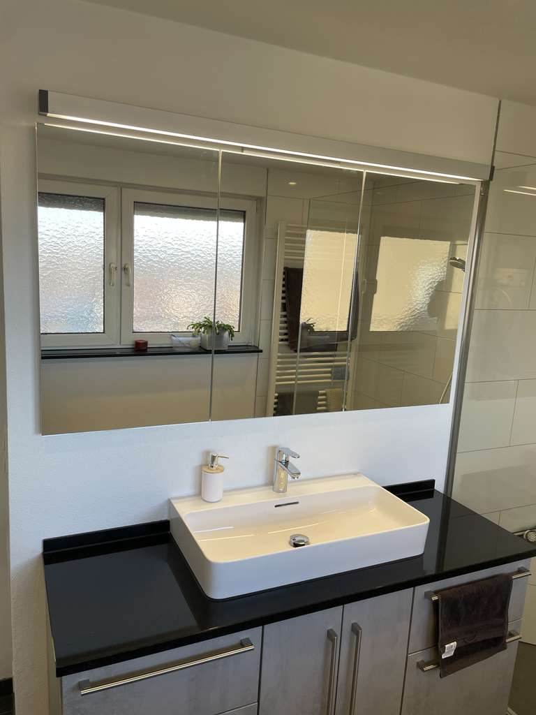 Immobilie in Wendlingen am Neckar - Großzügige und helle 4,5-Zimmer Wohnung mit EBK in Wendlingen am Neckar - Bild 3