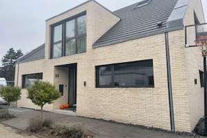 Freistehendes geräumiges luxur. Neubau-Einfamilienhaus in Köln Rodenkirchen:Versteigerung am 15.1.26 – Feldhamsterstraße 33, 50999 Rodenkirchen (Ortsteil), Köln – Vorschaubild 1