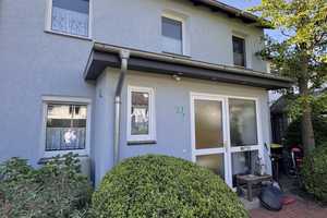 Für die kleine Familie: RMH mit kleinem Garten und Garage in Altenholz-Stift – Rendsburg-Eckernförde (Kreis) – Vorschaubild 1