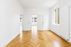 S-West: Stilvoller Altbau mit Stuck, Fischgrätparkett und sonnigem Westbalkon! – Die vollständige Adresse der Immobilie erhältst du vom Anbieter., 70176 Rosenberg, Stuttgart – Vorschaubild 6