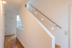 Exklusives Stadthaus mit Garten und 2 TG-Stellplätzen im beliebten Klein Borstel – Die vollständige Adresse der Immobilie erhältst du vom Anbieter., 22337 Ohlsdorf, Hamburg – Vorschaubild 16