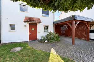 Familienfreundliches Reihenendhaus mit Garten & Terrasse in ruhiger Lage von Friedberg – 61169 Friedberg (Hessen) – Vorschaubild 1