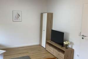 Möblierte Appartement in ruhiger Lage mit Balkon und Aufzug – Adlerstr. 46, 40882 Homberg, Ratingen – Vorschaubild 5