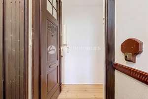 BEZUGSFREI: 3-Zi.-Altbauwohnung, Balkon, Stuck, Dielen für den individuellem Gestaltungsspielraum! – 10713 Wilmersdorf, Berlin – Vorschaubild 19