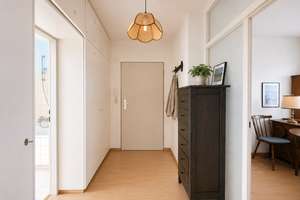 Freistehende 2-Zimmerwohnung mit Aufzug und Garage in gepflegter Wohnanlage von Bad Krozingen – Die vollständige Adresse der Immobilie erhältst du vom Anbieter., 79189 Bad Krozingen – Vorschaubild 5