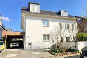 Traumhaftes Familiendomizil in Köln-Zündorf – Wo Lebensqualität zuhause ist