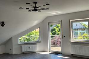 Maisonette Traumwohnung mit Terrasse, Balkon und Tiefgarage – 63075 Waldheim, Offenbach am Main – Vorschaubild 2