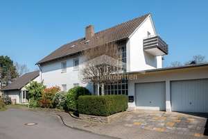 4-Parteien-Ensemble in grüner Citylage: 3-Familienhaus mit Anbau! – Die vollständige Adresse der Immobilie erhältst du vom Anbieter., 40878 Zentrum, Ratingen – Vorschaubild 1