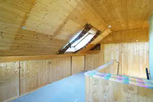 Reiheneckhaus mit Terrasse, schönem Garten und 2 Garagen – Reutlingen (Kreis) – Vorschaubild 16
