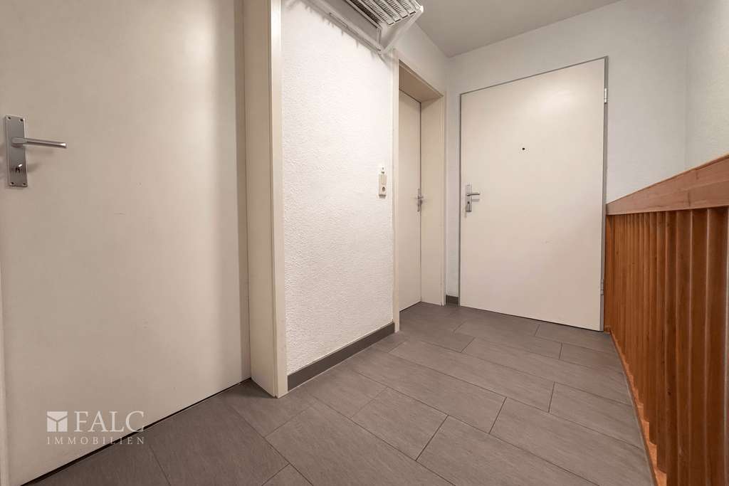 Immobilie in Selmsdorf - Moderne Eigentumswohnung mit Balkon und ausgebautem Souterrain in Selmsdorf bei Lübeck - Bild 1