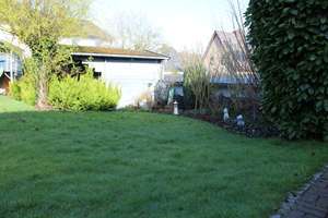 Generationswohnen : Reihenendhaus mit 2 Wohnungen, großem Garten und 2 Garagen – Die vollständige Adresse der Immobilie erhältst du vom Anbieter., 33605 Stieghorst, Bielefeld – Vorschaubild 2