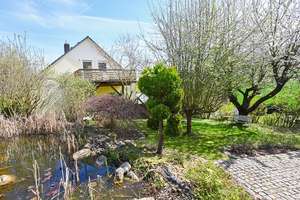 Alfeld-Dehnsen: Großzügiges Familienparadies in Hanglage mit weitläufigem Grundstück! – Die vollständige Adresse der Immobilie erhältst du vom Anbieter., 31061 Alfeld (Leine) – Vorschaubild 1