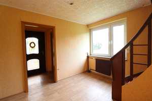 Großzügiges Einfamilienhaus mit Gestaltungsmöglichkeiten und Garage in Neinstedt! – Harz (Kreis) – Vorschaubild 4