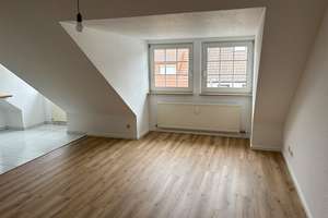 Gemütliche 2 Zimmer-DG-Wohnung mit 2 Stellplätzen im beliebten Mainz- Laubenheim – Oppenheimer Straße 0, 55130 Laubenheim, Mainz – Vorschaubild 3