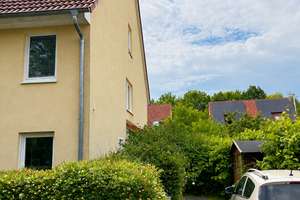 Freistehende Doppelhaushälfte mit Garten in ruhiger Lage – Berlin-Frohnau, bezugsfrei ab 07/2027 – Fuchsring 10, 13465 Frohnau, Berlin – Vorschaubild 2