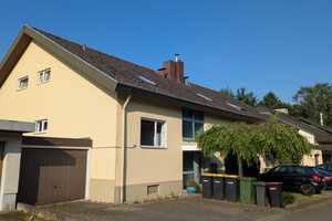 Modernisiertes, geräumiges Zweifamilienhaus mit Einliegerwohnungen in Umkirch - 4,5% Mietrendite – Schwenkenland 12a, 79224 Breisgau-Hochschwarzwald (Kreis) – Vorschaubild 1