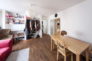 Hausalternative, sofort bezugsfrei - 5-Zimmer-Wohung mit Balkon – Die vollständige Adresse der Immobilie erhältst du vom Anbieter., 70182 Kernerviertel, Stuttgart – Vorschaubild 3