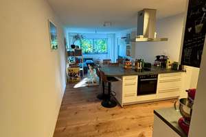 Stilvolle 3-Zimmer-Wohnung in der Memminger Innenstadt mit zwei Tiefgaragenstellplätzen – Bodenseestraße 30, 87770 Innenstadt, Memmingen – Vorschaubild 10