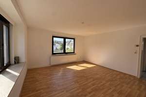 apensio - GEWOHNT GUT -: Zentral, praktisch, gut: 3 ZKB-Alles vor der Tür! – Sieghütter Hauptweg 15, 57072 Siegen, Siegen – Vorschaubild 4