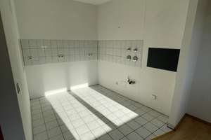 2- Zimmer Dachgeschoss-Wohnung mit Stellplatz in Stadtfeld – Uhlandstraße 9, 39108 Stadtfeld Ost, Magdeburg – Vorschaubild 8