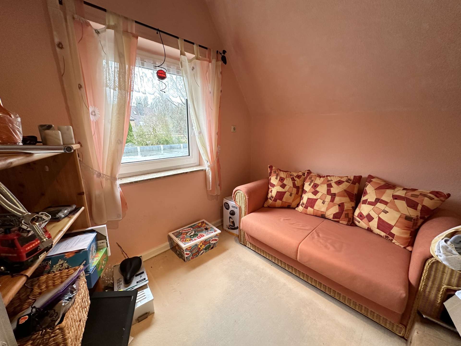 Immobilie in Friedrichstadt - Sehr gepflegtes Einfamilienhaus in ruhiger Wohnlage zum sofortigen Einzug bereit - Bild 2