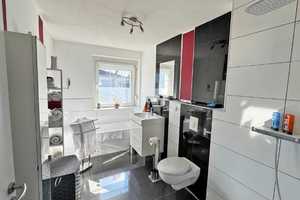Ihr neues Zuhause: Großes Grundstück & modernisiertes Eigenheim – Berlin – Vorschaubild 10