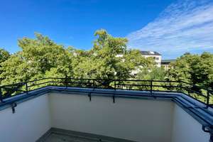 Charmante Altbauwohnung mit sonnigem Balkon – Die vollständige Adresse der Immobilie erhältst du vom Anbieter., 10587 Charlottenburg, Berlin – Vorschaubild 7