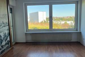 Das Anwesen ist günstig im Einkauf da eine Vollsanierung ansteht. – Die vollständige Adresse der Immobilie erhältst du vom Anbieter., 89584 Ehingen (Donau) – Vorschaubild 34