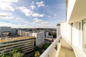 Licht. Luft. Luxus – Wohnen mit Penthousefeeling
Airy, Bright, Elevated– 2BR with Penthouse Feeling – Die vollständige Adresse der Immobilie erhältst du vom Anbieter., 10787 Tiergarten, Berlin – Vorschaubild 13