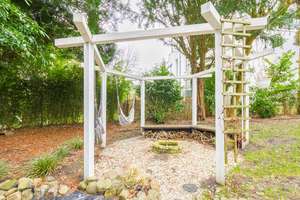 Top-Lage in Wellingsbüttel!
Leben im Grünen mit großem Garten – Die vollständige Adresse der Immobilie erhältst du vom Anbieter., 22391 Wellingsbüttel, Hamburg – Vorschaubild 22