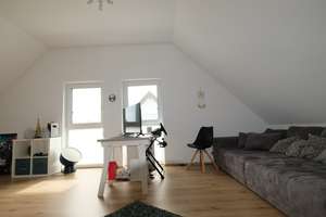 Ein Zuhause zum Ankommen, Aufwachsen und Wohlfühlen! – Die vollständige Adresse der Immobilie erhältst du vom Anbieter., 78244 Gottmadingen – Vorschaubild 51