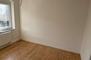 Helle 3 Zimmer Wohnung direkt am Bach – Die vollständige Adresse der Immobilie erhältst du vom Anbieter., 34123 Bettenhausen, Kassel – Vorschaubild 2