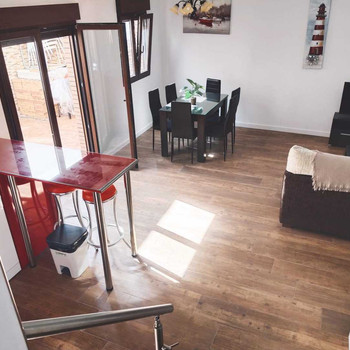 NEU GEBAUTE EINFAMILIENVILLA (Baujahr 2022)