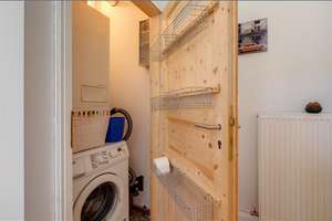 Möbliert: Zeitlos und stilvoll eingerichtete Altbauwohnung  – Die vollständige Adresse der Immobilie erhältst du vom Anbieter., 81667 Haidhausen Süd, München – Vorschaubild 12