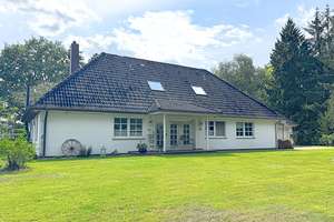 Repräsentative Villa mit Einlieger-Gästehaus auf großem Grundstück am Waldrand – Die vollständige Adresse der Immobilie erhältst du vom Anbieter., 27321 Thedinghausen – Vorschaubild 2